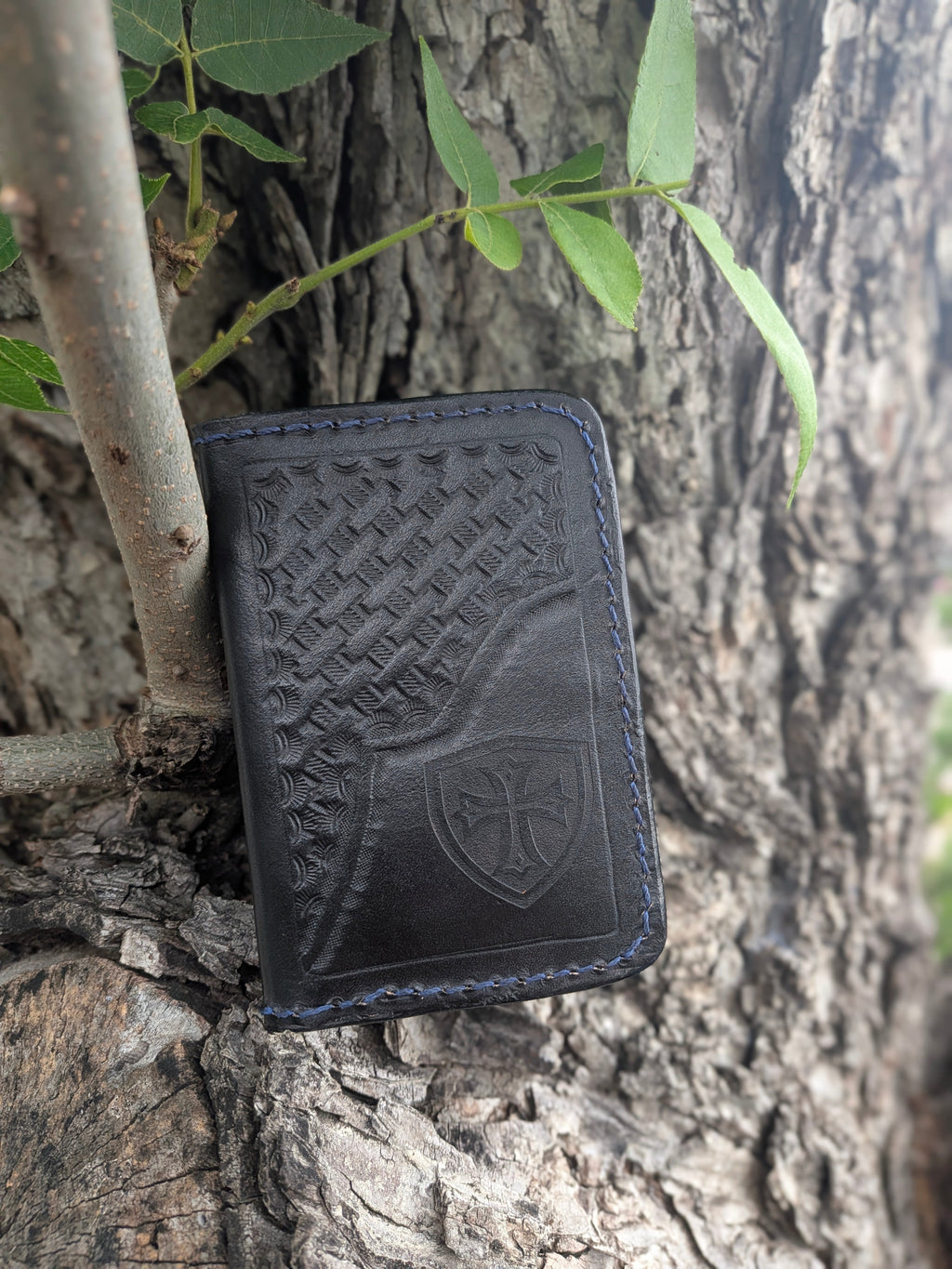 Crusader Leather Bi fold Wallet: Hand Stitched Slim Design AnchorsAweighLeather