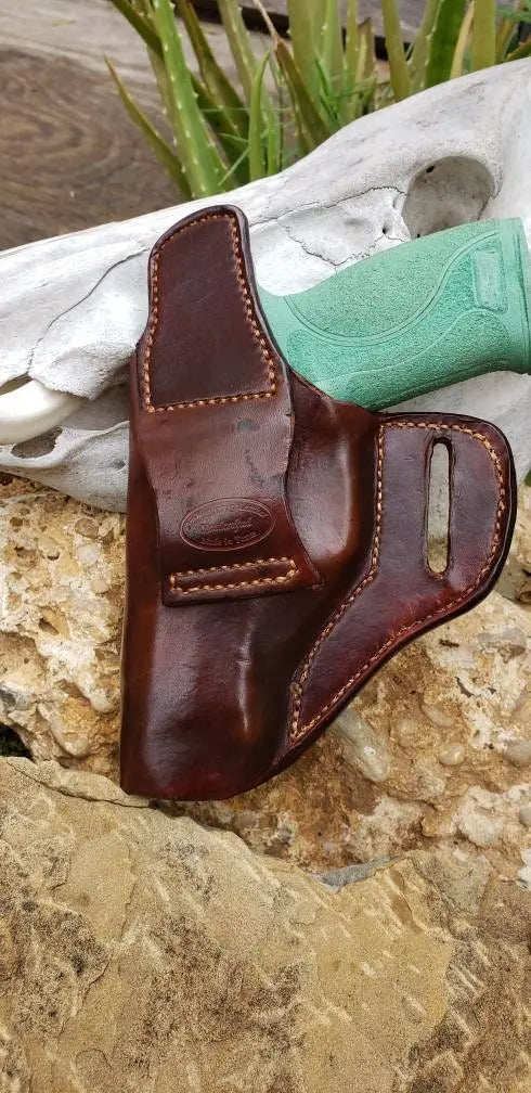 Avenger holster "Say When"", Leather Holster, OWB Holster, Holster, EDC AnchorsAweighLeather
