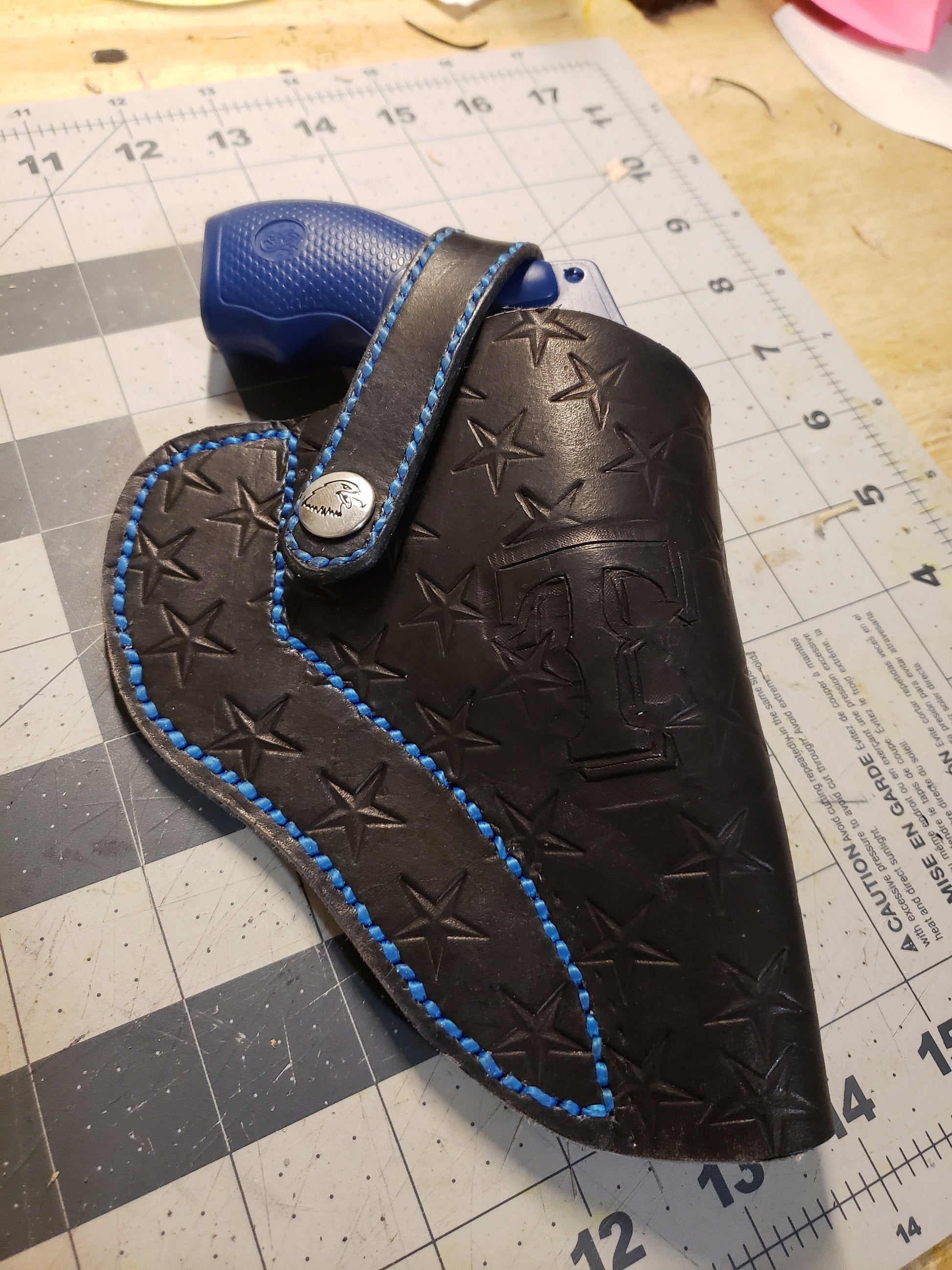 OWB Custom Avenger style  Revolver Holster Airweight 38/Eaa 38 2" barrel (Reaper Holster) AnchorsAweighLeather