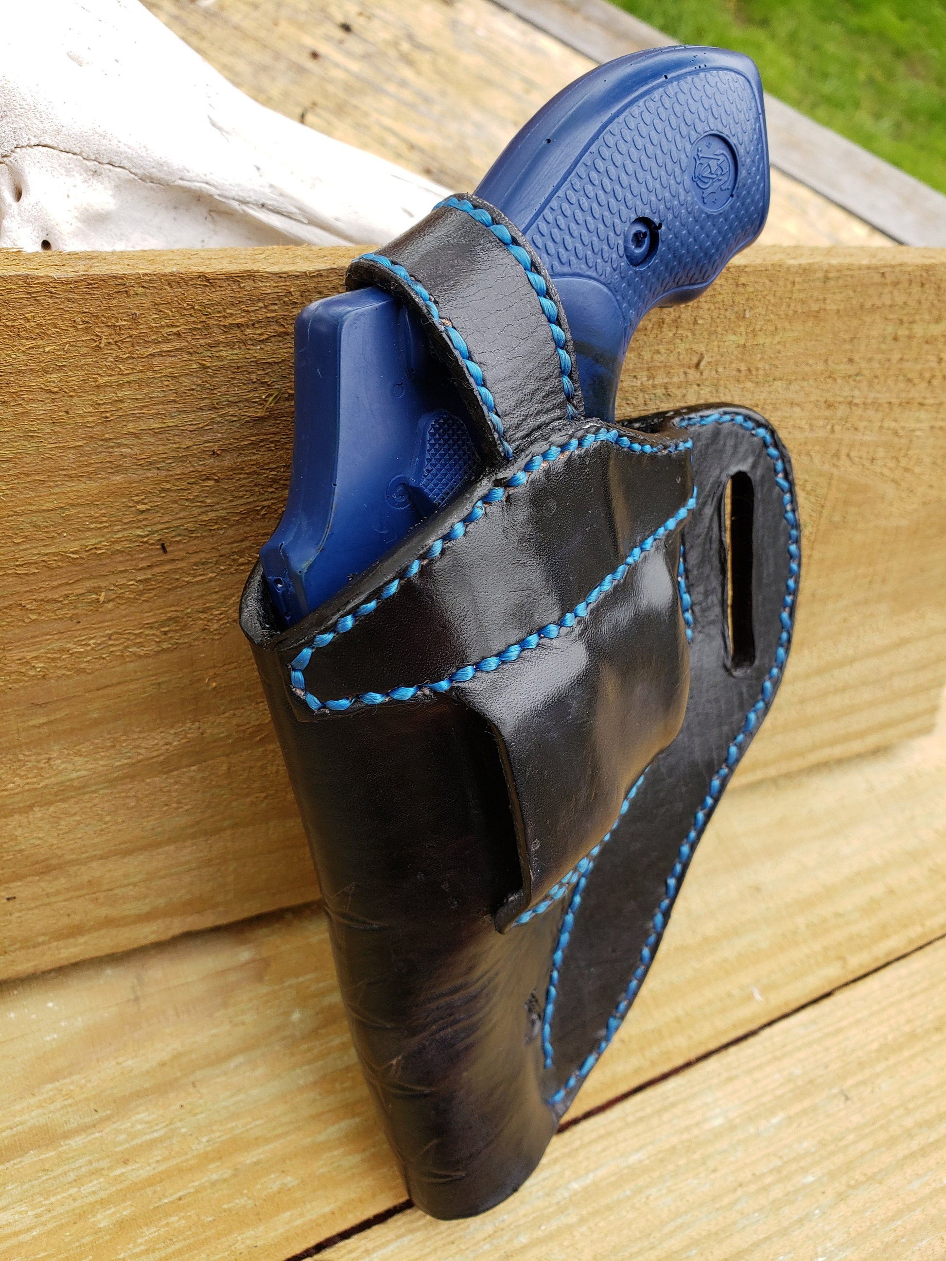 OWB Custom Avenger style  Revolver Holster Airweight 38/Eaa 38 2" barrel (Reaper Holster) AnchorsAweighLeather